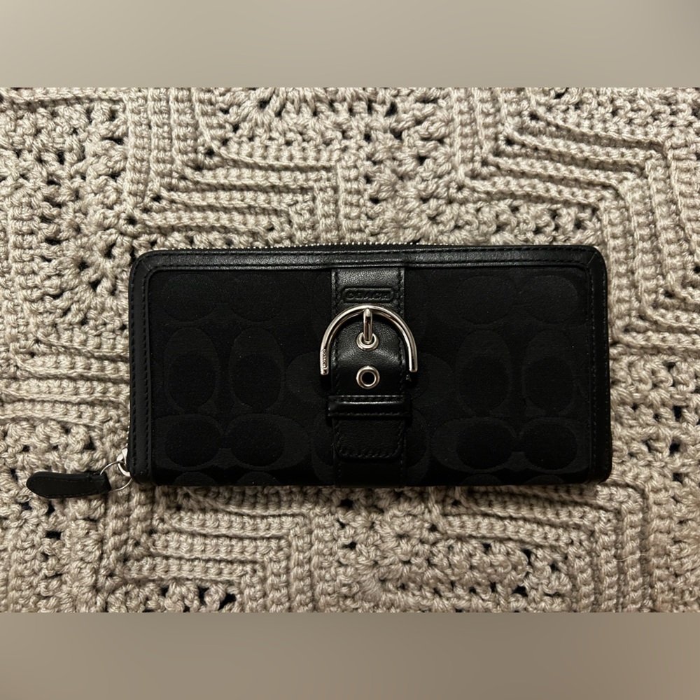Coach Signature Black Zip Around Wallet